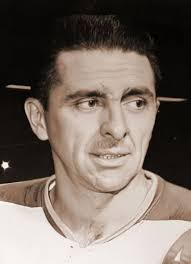 Player photos for the 1952-53 Kitchener-Waterloo Greenshirts at hockeydb.com
