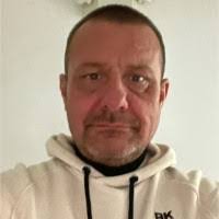 Troy Bentz's Instagram, Twitter & Facebook