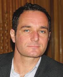 Professors Ned Benton and Judy-Lynne Peters