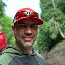 211" Kentucky GIANT!🔥 Ryan Doss typically doesn't hunt mornings until the  rut, but for this particular buck he decided to SLEEP IN THE BLIND.💤🤯  Bucks sparring, big grunts echoing- it was a