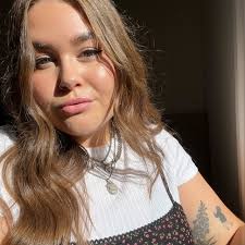 Lucy Ryan (@thatgirl_lucyryan) • Instagram photos and videos