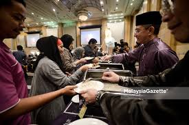 Check spelling or type a new query. Majlis Buka Puasa In English Uu Rumah