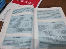 Check spelling or type a new query. Daftarlah Kata Sifat Pada Teks 3 Ibu Inspirasiku Di Buku B Indo Kelas 7 Smp Halaman 4 Jawab Yah Brainly Co Id