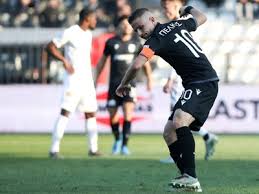 His potential is 74 and his position is cam. Dimitris Pelkas Dimitris Pelkas Fenerbahce