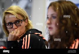 Sara shaw hi-res stock photography and images