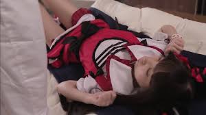 Kotone Toua 極致 曲線 吸引 目光