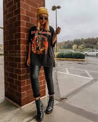 25 Grunge Outfits To Copy In 2020 Fashion Inspiration And Discovery See more ideas about outfits, grunge outfits, cute outfits. 25 grunge outfits to copy in 2020