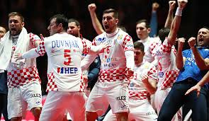 Beide mannschaften gaben, mal abgesehen von ivan perišićs tor und dem elfmeter. Handball Em Sieg Im Krimi Gegen Norwegen Duvnjak Fuhrt Kroatien Ins Finale