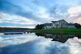 Deep Creek Lake Wedding Venue Home Away From Home And At Lake S Edge Deep Creek Lake Lake Wedding Venues Home And Away