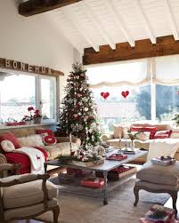 Oyes Esos Cascabeles Es Papa Noel Que Viene Directo A Tu Casa Decorada De Navidad En Rojo Blanco Y Mad Home Decor All Things Christmas Christmas Decorations
