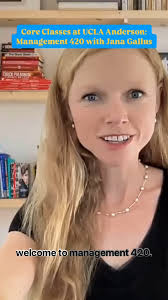 Congratulations again to the 2021 UCLA Grad Slam Challenge Top 10! The Top  10 video presentations are now posted