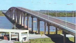 Puente Internacional General Artigas Colon Argentina Paysandu Uruguay Ponte