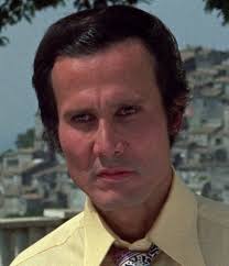 Henry Silva