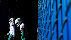 Bookmark the free nfl standings predictions page and return each week to see if your favorite team is part of the 2020 nfl playoff picture, or on pace to get the top draft pick in. Nfl Odds Picks Predictions Your Nfl Week 5 Betting Cheat Sheet Sunday Oct 11