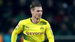 Lukasz piszczek joined borussia dortmund in 2010. Lukasz Piszczek Commits To Dortmund For Remainder Of Career After Signing New Contract Until 2020 90min