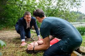 Er wird immer wieder zwischen der liebe zu ihr und seinem bruder stehen und so hat eine beziehung für ihn keinen sinn. Sturm Der Liebe Vorschau Stirbt Denise Vor Der Hochzeit Gala De