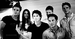 Apr 27, 2021 · death is often not permanent on the vampire diaries, and jeremy gilbert is a prime example of that. Tyler Lockwood Gifs Primo Gif Latest Animated Gifs