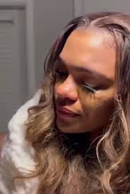 Does your klee kai eat outside the bowl?