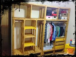 Weitere ideen zu möbel aus paletten, selber bauen, garderobe selber bauen. 22 Diy Ideen Wie Man Garderobe Aus Paletten Selber Bauen Kann