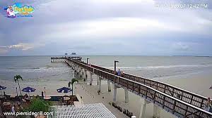 It's a fun place in the morning when everyone is out and about getting some exercise. Live Hollywood Beach Broadwalk Webcam Fl Usa