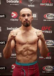 Ľudovít klein se v začátcích své zápasnické kariéry věnoval boxu, kterému doslova propadl už ve 12 letech. Svet Mma Ä¾udovit Klein Ma Navazene Zajtra Drzime Palce Facebook
