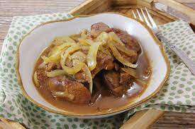 How To Cook Liver And Onions: 11 Steps (With Pictures) - Wikihow