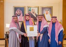 عام نائب أمير القصيم يتسل م نسخة من البرنامج الجديد للاتصالات الإدارية بإمارة المنطقة وكالة الأنباء السعودية