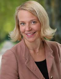 Chronik der VOSÖ Ein Schiff mit vielen bunten Flaggen