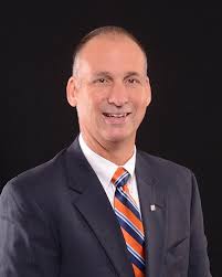 Gary Teel's Instagram, Twitter & Facebook