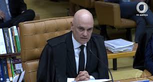 Moraes autoriza prisão domiciliar de 'Fátima de Tubarão', condenada por envolvimento no 8/1