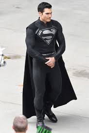 On may 14, 2020, it was announced that it would premiere on february 23, 2021. Superman S Black Suit Explained Why Tyler Hoechlin Is Wearing A Different Costume In Elseworlds Crossover