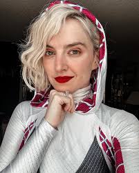 I'm sorry but these Harley Quinn photos needed their own ✨moment✨‼️ The  Suicide Squad collection from @hottopic & @heruniverse is truly next level  ❤️🖤 And PLS GO SEE THE SUICIDE SQUAD if