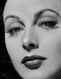 Lily Lamour (@Lillian_Lamour)