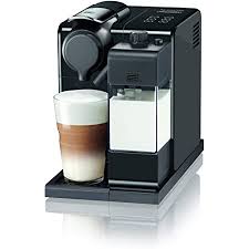 Each nespresso coffee machine is fully programmable, so you can select the type of coffee you desire and choose how much hot water is added. Amazon De Krups Xn8908 Nespresso Atelier Kaffeekapselmaschine Milchaufschaumsystem Direkt In Der Tasse Heisse Kalte Getranke 1l Wassertank Inkl Nespresso Glastasse Kapseln 19bar Druck Schwarz Silber