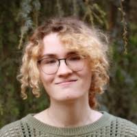 Eda Johnson's Instagram, Twitter & Facebook