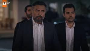 Hızır reis ve sedat peker yürüme benzerliği edho eşkiya hızır çakırbeyli sedat peker benzerlik. Sedat Peker Oktay Kaynarca Yi Aramisti Yeni Bolumde O Karakter Yer Almadi Kronos News Bagimsiz Haber Sitesi