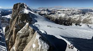 Video della via normale più famosa delle dolomiti. Ultimo Sci Museo Marmolada E Terrazza Gourmet