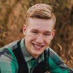 Calvin Dow's Instagram, Twitter & Facebook