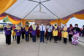 Gambar mewarnai tema gotong royong warnai gambar. Galeri Foto Album Program Gotong Royong Bubur Lambuk Resepi Istimewa Di Kompleks Kkmm Pada 26 April 2021 Image Program Gotong Royong Bubur Lambuk Resepi Istimewa Di Kompleks Kkmm Pada 26 April 2021