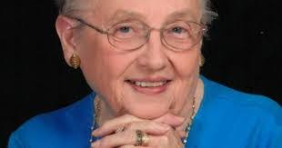 Miranda Holcomb's Instagram, Twitter & Facebook