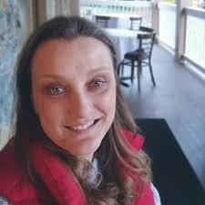 Alex Hendrickson's Instagram, Twitter & Facebook