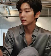 pin by irina on li dzhun ki lee joon lee joon gi wallpaper joon gi