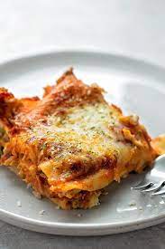 Delicious Chicken Lasagna Recipe Life Made Simple Bakes Recipe Chicken Lasagna Recipe Chicken Lasagna Easy Lasagna Recipe