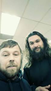 Photo of Jason Alexander as a child with his parents (source, his Twitter)