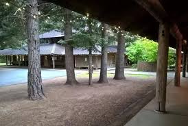 Joulu ja juhannus toukokuussa