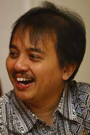 Atau disingkat krmt roy suryo notodiprojo atau lebih dikenal sebagai roy suryo (lahir di yogyakarta, 18 juli 1968; Kanjeng Raden Mas Tumenggung Roy Suryo Notodiprodjo Roy Suryo Minta Virtual Police Tak Hanya Sasar Oposisi Pemerintah Merdeka Com