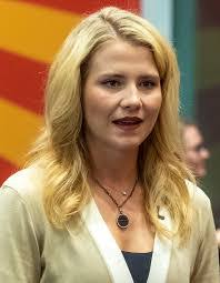 Beth Smart's Instagram, Twitter & Facebook