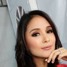 Lessons according to heart evangelista's quarantine beauty looks she may not be made up to the max, but in true heart evangelista style, it's the little things that make all the impact. 16 Make Up Ideas Heart Evangelista Filipina Beauty Hair Makeup