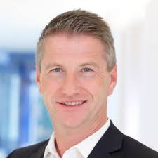 Zeit für ein neues Kapitel Wow, ich muss es selbst erstmal sacken lassen.  Nach sieben Jahren bei THIMM ist es für mich Zeit, ein neues Kapitel  anzufangen. Sieben Jahre. Also meine gesamte… |