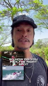 Wanna improve your roundhouse cutbacks? Check out this video of  @wadecarmichael Comment LINK for more videos